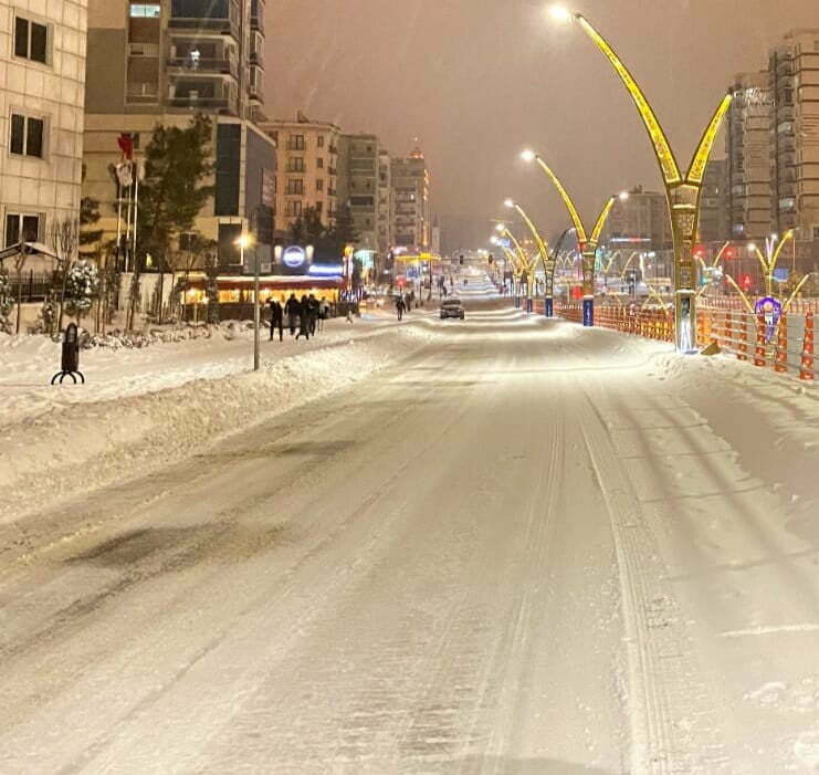 Mardin’in 5 ilçesinde eğitime kar tatili