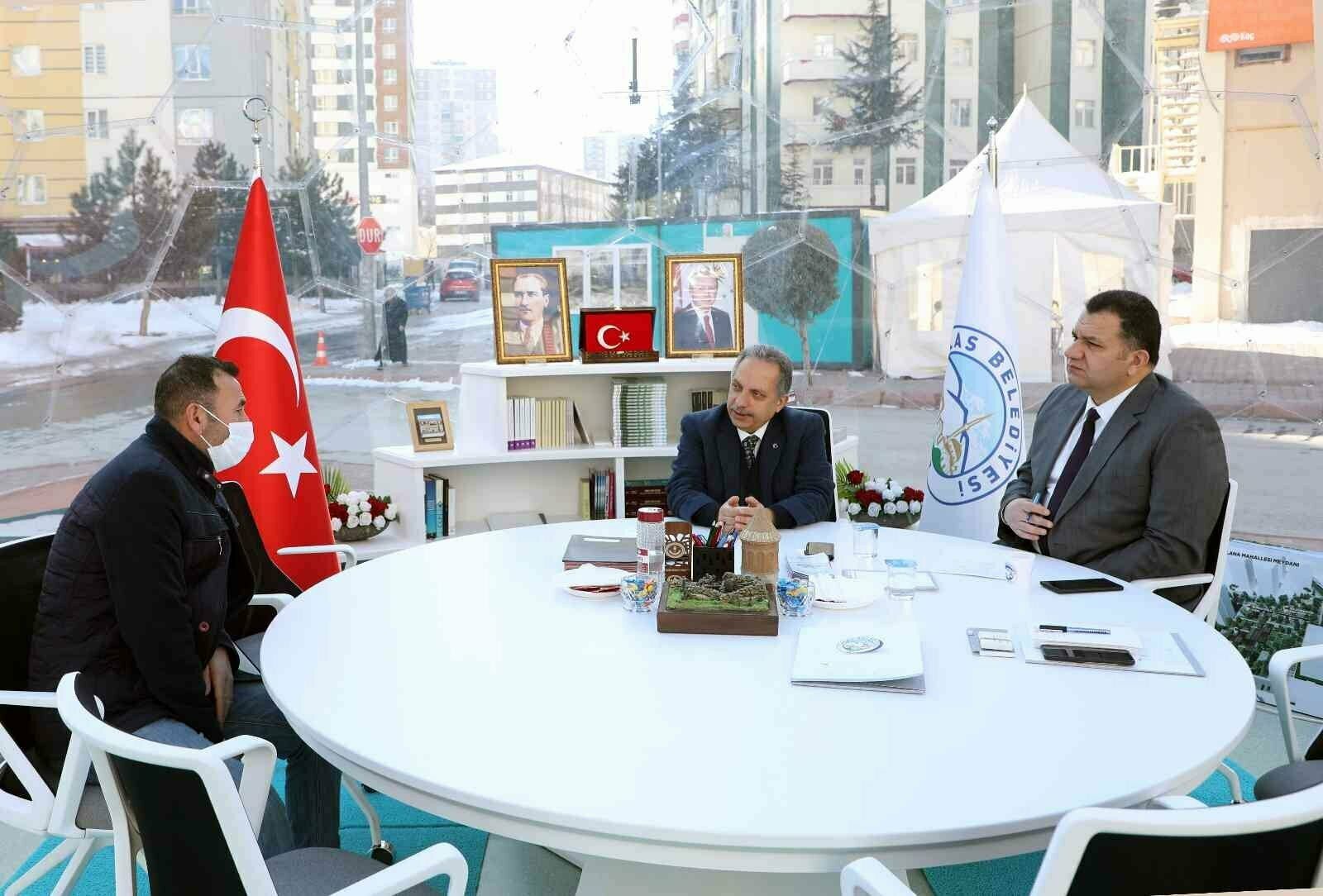 Mart soğuğuna rağmen ‘Şeffaf Oda’