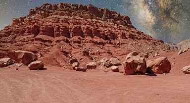 mars'ta bulunan zebra şekilli kayanın sırrı