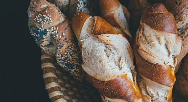 Çavdar Ekmeği ile Buğday Ekmeği Arasındaki Besin Farkları: Hangi Ekmek Daha Sağlıklı?