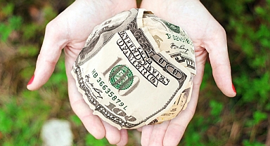 CANLI DÖVİZ KURU: DOLAR VE EURO FİYATLARI