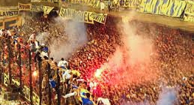 Dünyanın en iyi 10 taraftar grubu açıklandı! listede Galatasaray ve Fenerbahçe varmı?