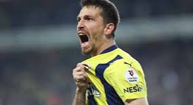 Mert Hakan Yandaş'tan derbi maçı öncesi olay gönderme!
