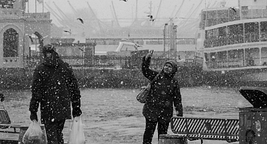 Son Dakika: Türkiye Genelinde Kar Yağışı ve Soğuk Hava Etkisini Artırıyor! Okullar Tatil Olacak mı?