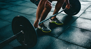 Spor Salonunda Set Aralarında Yapılacak 6 Şey