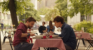 A Real Pain: Kieran Culkin’in Oscar Yolculuğu ve Farklı Hayatlar, Aynı Kökler