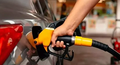 Benzin Fiyatlarında Büyük İndirim: Litre Başına 1,30 TL Ucuzlama Cuma Günü Başlıyor!