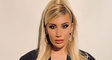 İrem Derici Hayranlarını Korkuttu: Stüdyoda Fenalaştı, Apar Topar Hastaneye Kaldırıldı!
