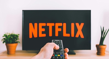 Netflix, Televizyonlarda Dil Seçeneklerini Genişletti: İzleyiciler Artık Daha Fazla Altyazı ve Dublaj Diline Ulaşabilecek