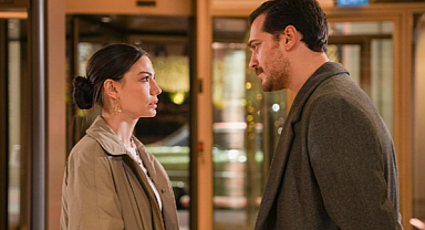 Demet Özdemir'le Başrolü Paylaşan Çağatay Ulusoy'u Sevgilisi Aslıhan Malbora Eşref Rüya Setinde Ziyaret Etti mi?