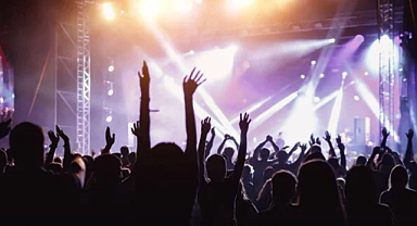 İzmir'de 12-24 Mayıs Tarihleri Arasında Hangi Sanat Etkinlikleri Düzenlenecek?