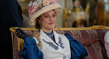 Şakir Paşa Ailesi'nde Neler Oluyor? Meryem Uzerli Yangın ve Sezon Finali Hakkında Ne Söyledi?