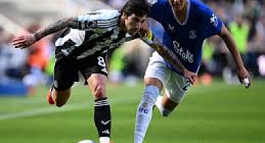 Son Dakika: Newcastle United, Everton'a Yenilmesine Rağmen Şampiyonlar Ligi'ne Yükseldi!