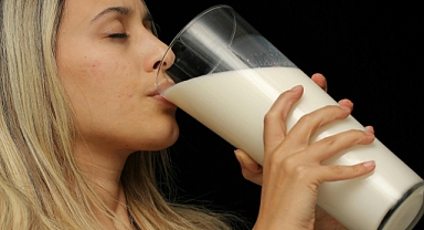 Süt Fiyatları (26 Mayıs 2025): 1 Litre Süt Kaç TL? En Ucuz Süt Nerede? Proteinli ve Laktozsuz Süt Fiyatları