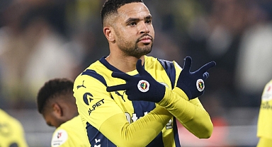 En Nesyri Fenerbahçe'den Ayrılıyor mu? Rekor Bonservis Teklifini Kim Yaptı?