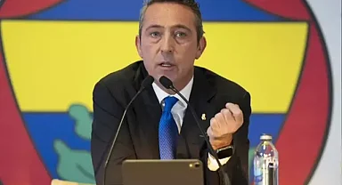 Fenerbahçeli Taraftarlar Ali Koç İçin Nasıl Pankart Açtı? Pankartta Ne Yazıyordu, Tepkiler Ne Oldu?
