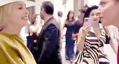 Hadise ve Sharon Stone'dan İtalya'da Moda Buluşması: Max Mara Etkinliğinde Şıklık ve Dostluk