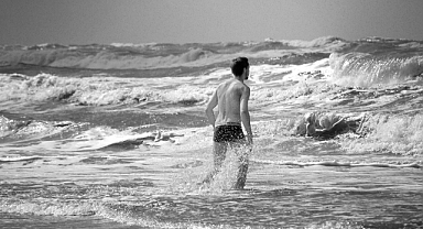 İstanbul’da 50 TL Altı Ucuz Deniz Şortu, Mayo ve Bikini Nerede Satılıyor?