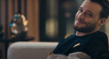 Kerem Bürsin Kimdir? Yükselen Yıldızın Hayatı ve Kariyeri (2025)
