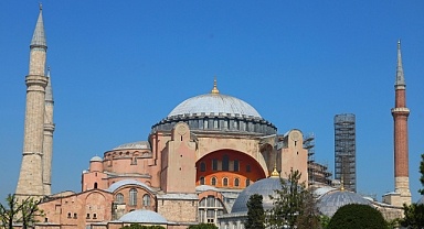 Kurban Bayramı Namazı Saatleri 2025 İl İl Açıklandı: Diyanet'ten Resmî Liste Geldi!