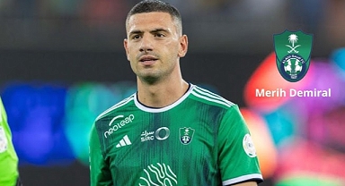 Merih Demiral sahada duvar örüyor! Golleri, müdahaleleri ve savunma becerileriyle dikkat çekiyor