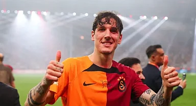 Nicolo Zaniolo'dan Şok Telefon! Okan Buruk'a 'Hata Yaptım' Diyen Yıldız Oyuncu Galatasaray'da Kalacak Mı?