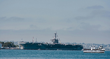 Nimitz Uçak Gemisi Nedir? Dünyanın En Büyük Deniz Harikası Hakkında Bilmeniz Gerekenler