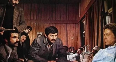 Tarık Akan Kimdir, Neden Kara Listeye Alındı? Hangi Filmle Yeniden Zirveye Çıktı?