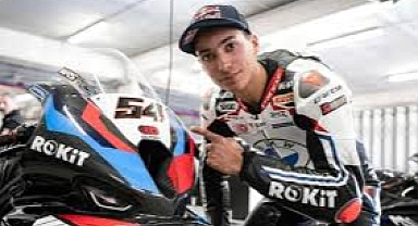 Toprak Razgatlıoğlu Kimdir? İşte MotoGP Tarihine Geçen İlk Türk Sporcunun Hayatı ve Başarıları