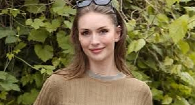 Yasemin Kay Allen Kimdir? Kariyeri, Özel Hayatı ve Son Paylaşımlarıyla Gündemde