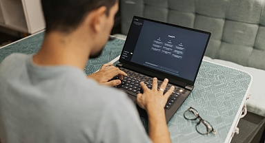 ChatGPT’ye aşina olun: En popüler AI chatbot’u kullanmak için yeni başlayanlar rehberi