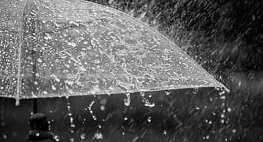 Türkiye Genelinde Hava Serinliyor mu? Meteoroloji'den Sağanak Yağış Uyarısı Geldi mi?