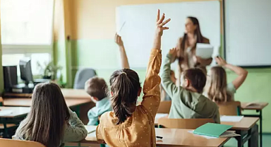 Okullar Ne Zaman Açılacak? Yaz Tatili Ne Zaman Bitiyor? 2025-2026 MEB Eğitim Öğretim Takvimi Detayları