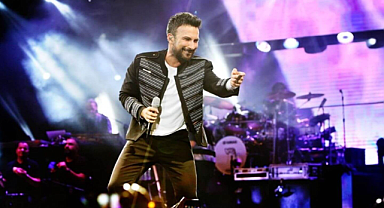 Megastar Tarkan Sahnelere Geri Dönüyor mu? İşte Detaylar