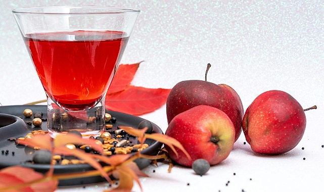 B12 Vitamini Nedir, Faydaları Nelerdir? Günde Ne Kadar Alınmalı, Hangi Besinlerde Bulunur?