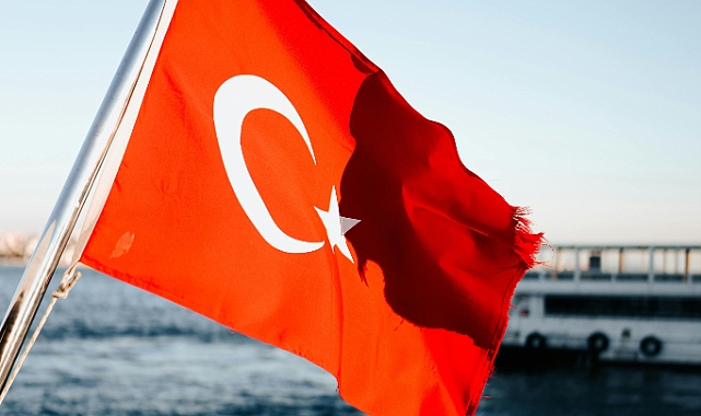 Cumhuriyet coşkusu! Cumhuriyet nedir? Kelime anlamı nedir, ilk nerede kullanılmış, ilk cumhuriyete geçen ülke hangisi, tarihçesi