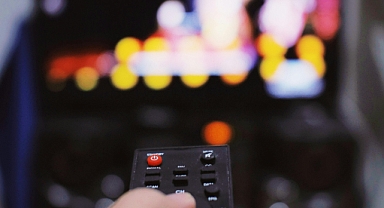 28 Kasım 2025 Cuma TV yayın akışı! Bu akşam kanallarda hangi diziler ve programlar var?