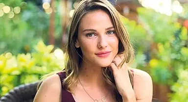 Alina Boz’a Şok! Başrol Olduğu Doc Dizisinden Çıkarıldı, Yerine Sıla Türkoğlu Mu Geliyor?