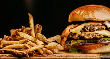 Evde Hamburger Harcı Nasıl Hazırlanır? En Lezzetli Ev Yapımı Hamburger Tarifi