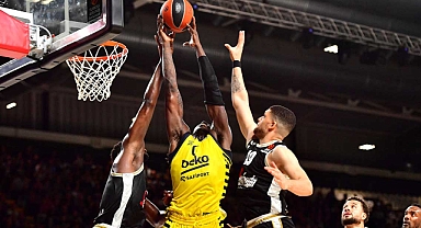 Fenerbahçe – Virtus Bologna maçı ne zaman, saat kaçta, hangi kanalda? EuroLeague maçı nerede oynanacak? Canlı yayın ve canlı sohbet nasıl izlenir? Şampiyon Oranlar Fenerbahçe Virtus Bologna maçında nasıl?