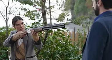 O Ses Türkiye Yılbaşı’na Taşacak Bu Deniz sürprizi mi geliyor? Ava Yaman ve Burak Yörük sahneye çıkacak mı? Dizinin yıldızları şarkı söyleyecek mi?