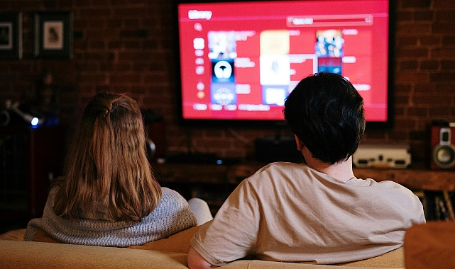 TV YAYIN AKIŞI 10 KASIM 2025 (TÜM KANALLAR) Bugün TV’de ne var? Kanal D, Show TV, ATV, Star TV, TV8, NOW TV, TRT 1 yayın akışı