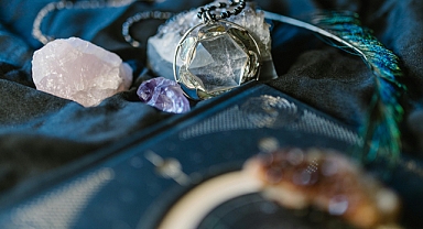5. Dezember Horoskop: Liebe, Schicksal, Glück, Gesundheit & Geld – Was erwartet dich heute?