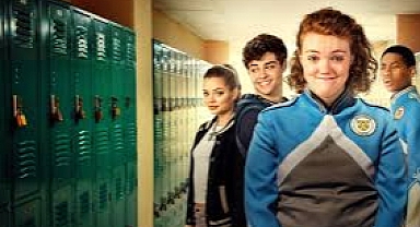 “Bu Kız Beni Görmeli!” Diyenlere Netflix’ten Tam İsabet Film