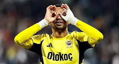 Fenerbahçe'yi etkileyecek açıklama geldi! En-Nesyri'yi açıkladılar