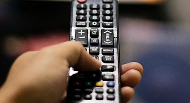 Kumandanı al ekran başına! ​​​​​​​TV Yayın Akışı 9 Aralık 2025 Salı: Bu Akşam Televizyonda Neler Var, Hangi Diziler ve Filmler Yayınlanacak?