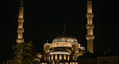 REGAİP KANDİLİ SAHUR SAATLERİ: 25 Aralık Perşembe İl İl İmsak ve Sabah Ezanı Vakti!