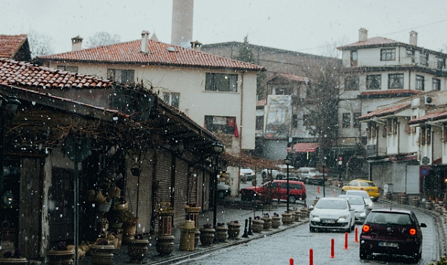 13 Ocak Salı Ankara’da Okullar Tatil mi? Başkentte Son Durum Merak Ediliyor