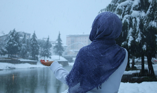 13 Ocak Salı Samsun’da Okullar Tatil mi? Kar ve Buzlanma Riski Sonrası Gözler Valilikte
