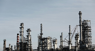 Dünya Petrol Rezervleri Listesi 2026: Venezuela Zirveyi Kimseye Bırakmıyor! İşte Devlerin Sıralaması...